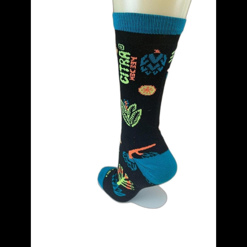Womens NWOT Hippy Feet Citra Crew Socks sz LG